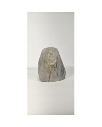 DRUSA AMATISTA CORTADA Y PULIDA (1,08 kg)