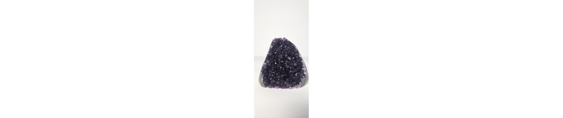 DRUSA AMATISTA CORTADA Y PULIDA (230 gr)