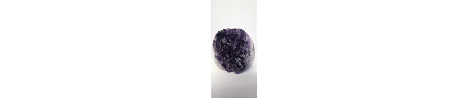 DRUSA AMATISTA CORTADA Y PULIDA (400 gr)