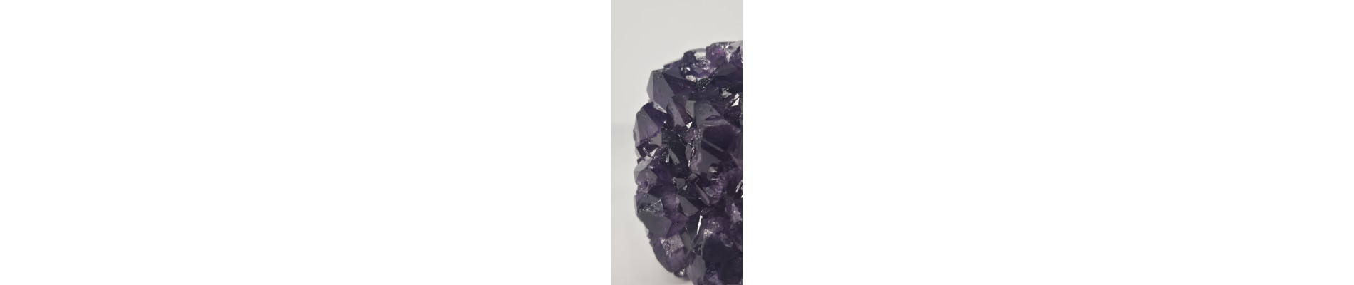 DRUSA AMATISTA CORTADA Y PULIDA (400 gr)