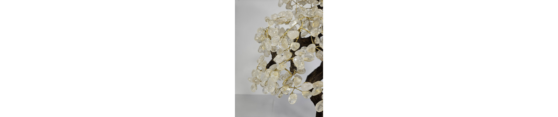 BONSAI DE CUARZO BLANCO GRANDE CON BASE DE DRUSA AMATISTA