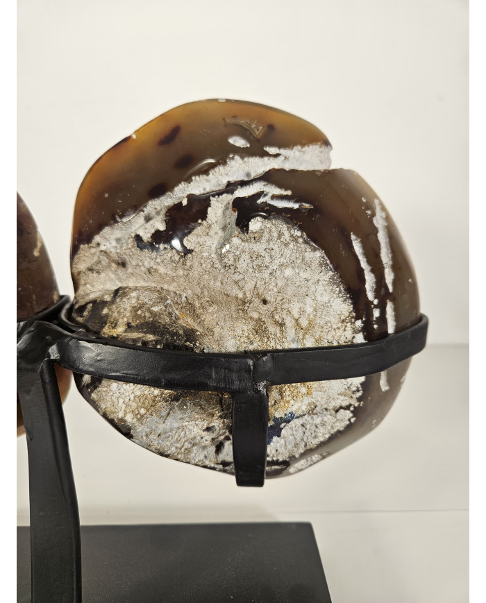 ÁGATA PULIDA DOS PIEZAS EN PEANA (4,3 kg)
