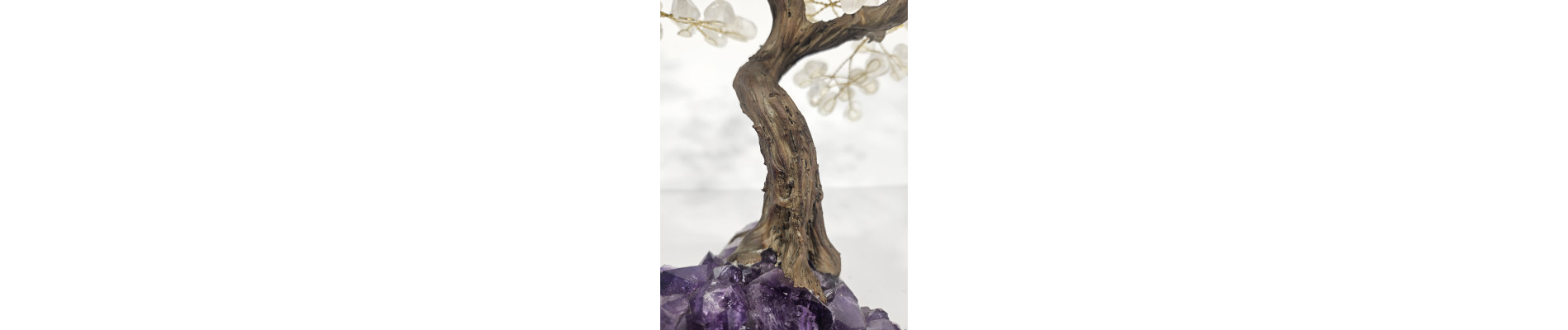 BONSAI DE CUARZO BLANCO MEDIANO CON BASE DE DRUSA AMATISTA