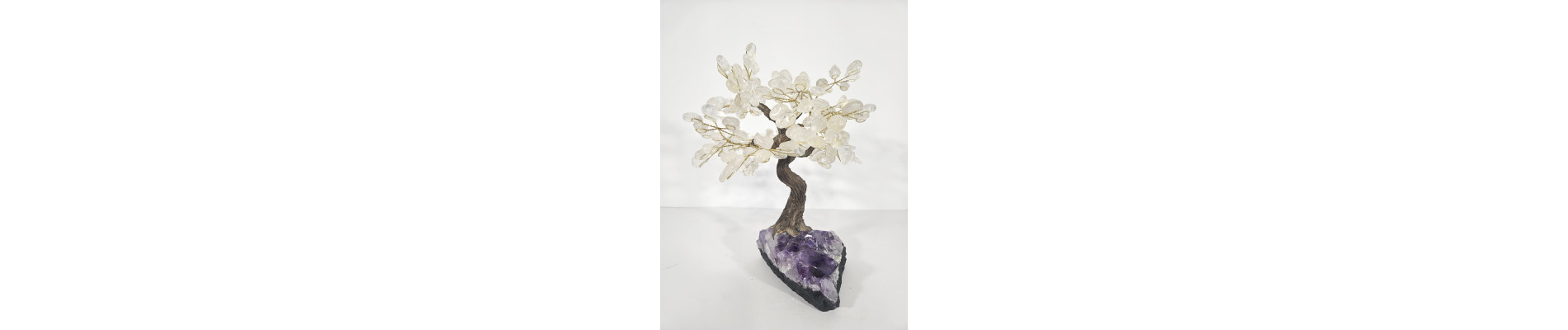 BONSAI DE CUARZO BLANCO MEDIANO CON BASE DE DRUSA AMATISTA
