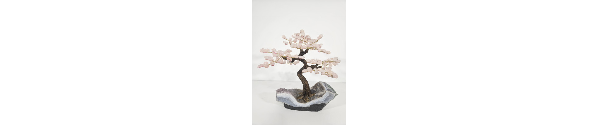 BONSAI DE CUARZO ROSA MEDIANO CON BASE DE DRUSA AMATISTA