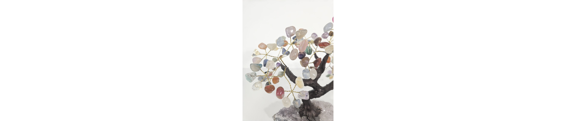 BONSAI DE MINERALES PEQUEÑO CON BASE DE DRUSA AMATISTA