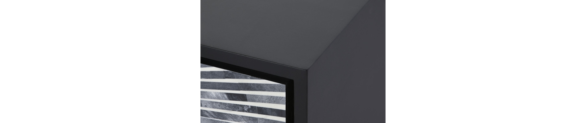 MUEBLE TV HUESO RESINA 170X40X50 TARACEA NEGRO