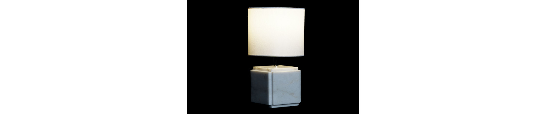 LAMPARA SOBREMESA MARMOL METAL 20X20X34 BLANCO