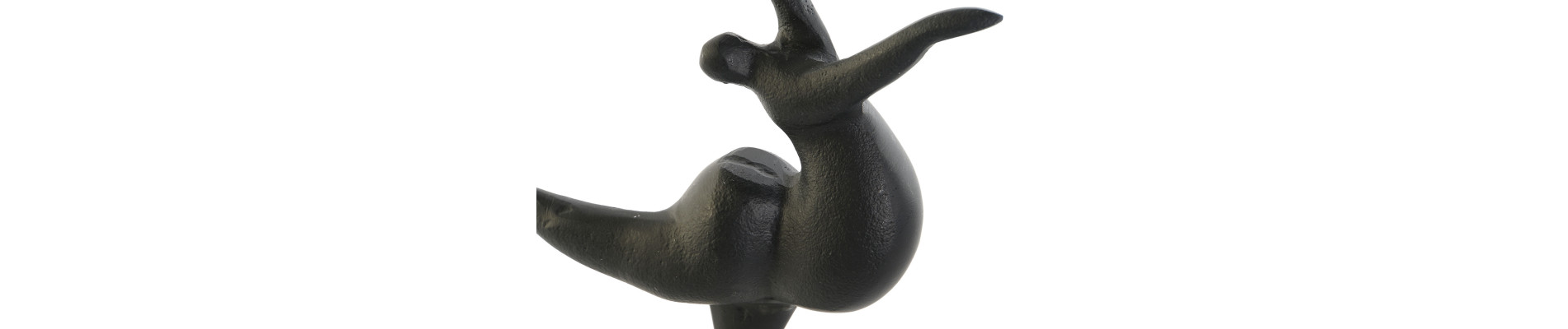FIGURA ALUMINIO MARMOL 18X8X30 MUJER NEGRO
