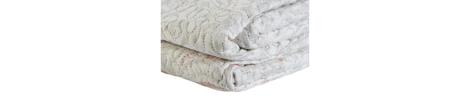 COLCHA POLIESTER 270X270X1 285 GSM, FLORAL BORDADO