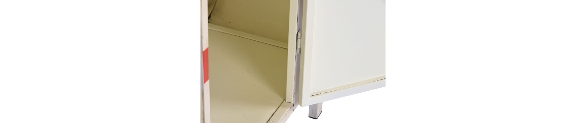BUFFET METAL 177X41X106 CARAVANA BLANCO