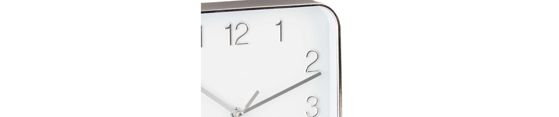 RELOJ CUADRADO 19,8CM PLATA NEGRO SURT